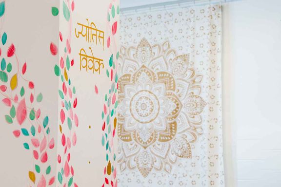 poteau et vue tenbture mandala