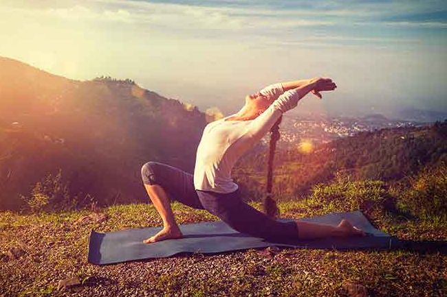 yoga féminin